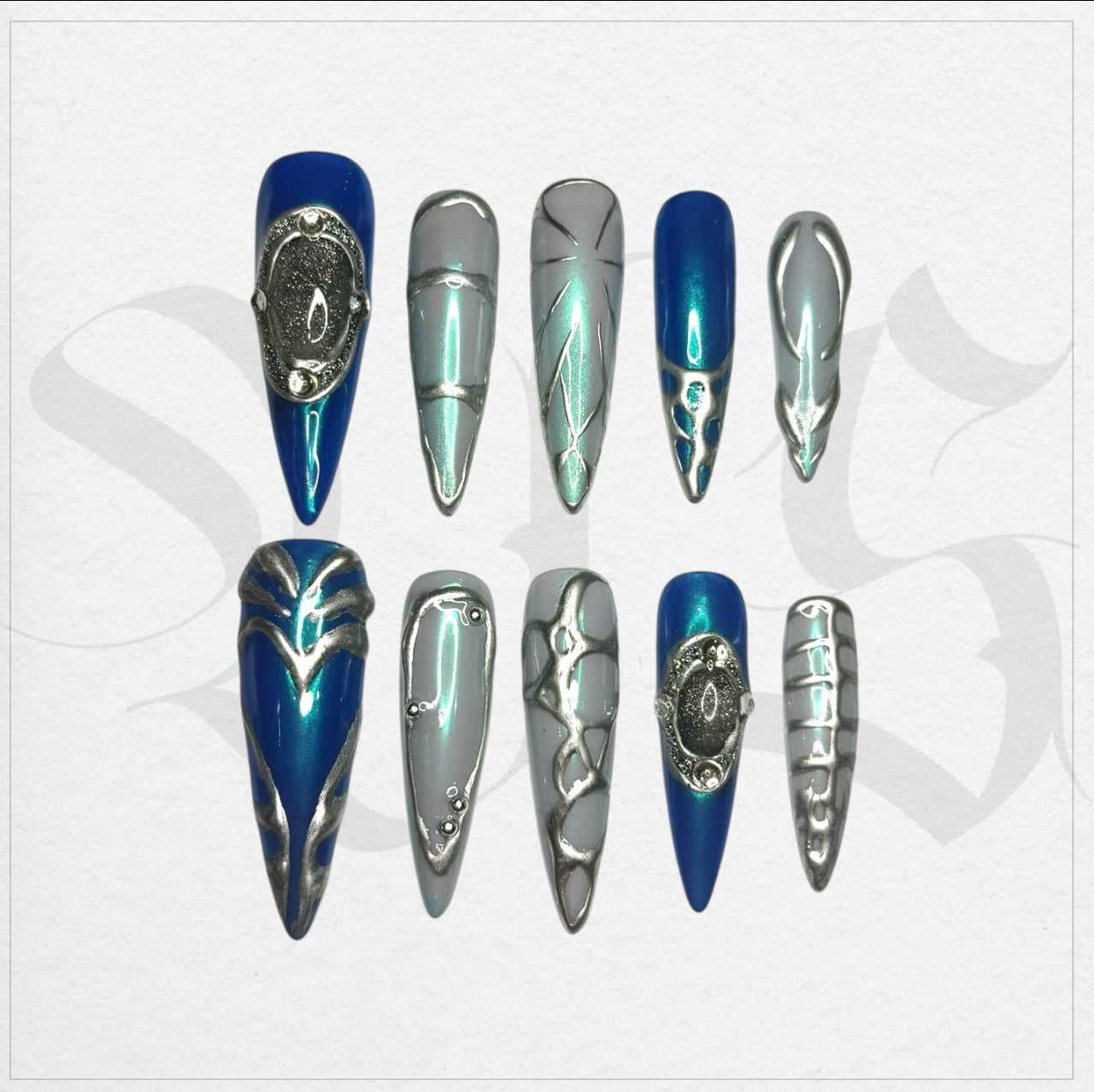 Celestial set 𖢻